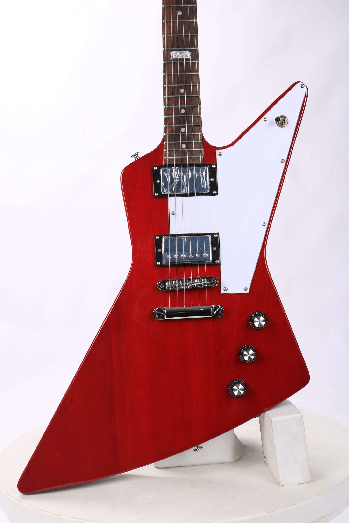 Custom translucent red Electric Guitars Mahogany Body Without logo